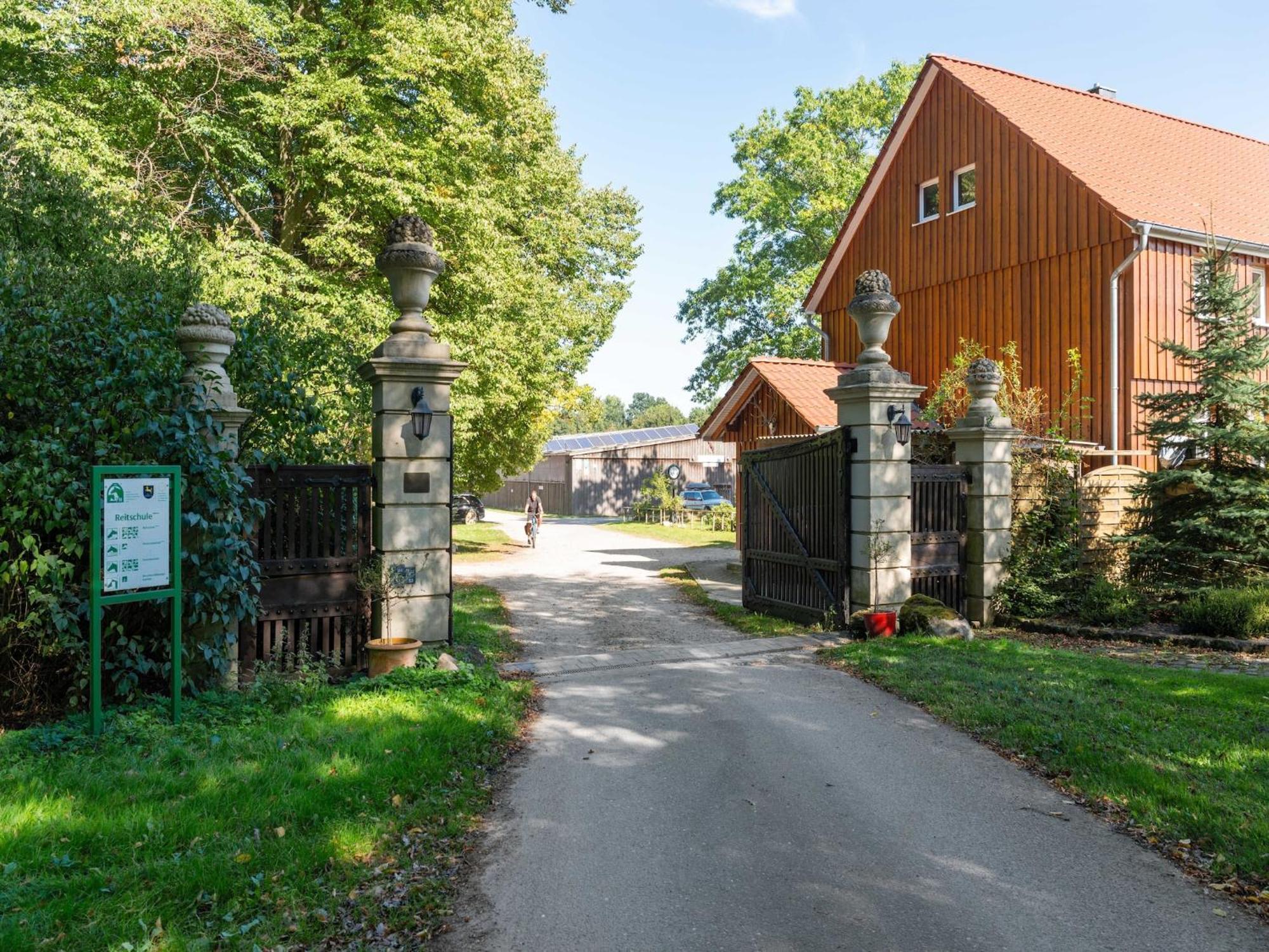 Holiday Home On A Horse Farm In The L Neburg Heath Eschede Extérieur photo